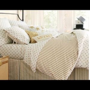 PB Teen emily & merrit queen set